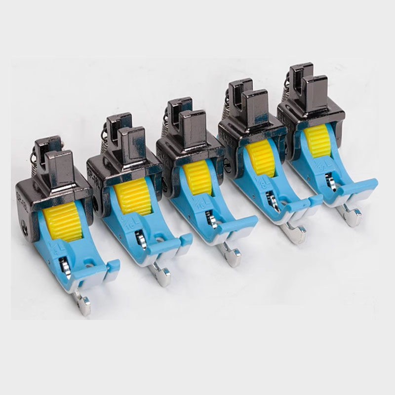 New Lockstitch SP-18R Plastic  - đánh giá và giá Sewing Tt