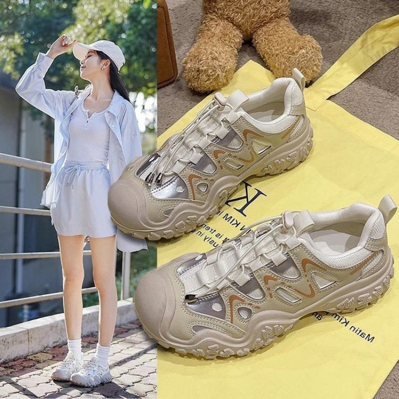 Ladies Outdoor Trekking Sneake - đánh giá và giá Sewing Technology